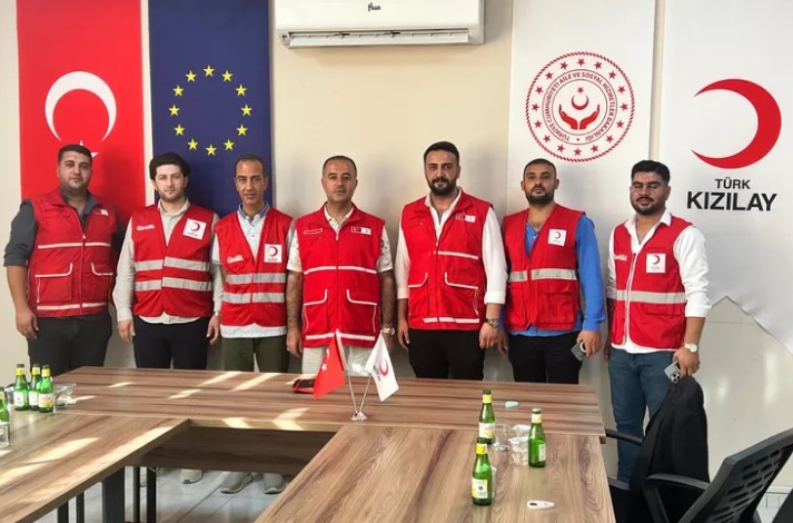 Türk Kızılay Artuklu’da Bayrak Değişimi